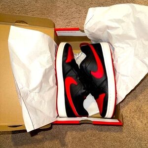 Nike Air Jordan 1 Low Black Red Sneakers